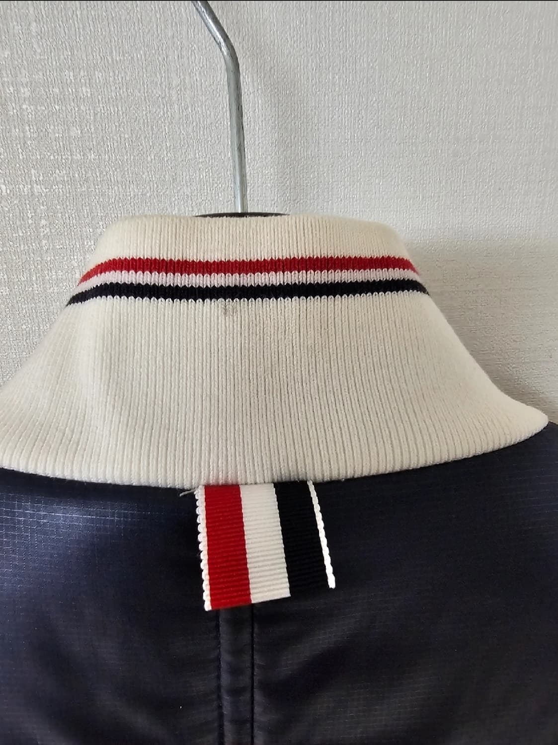 톰브라운 사선완장 봄버 다운 롱패딩(0/공용/백화점정품) 상품이미지6