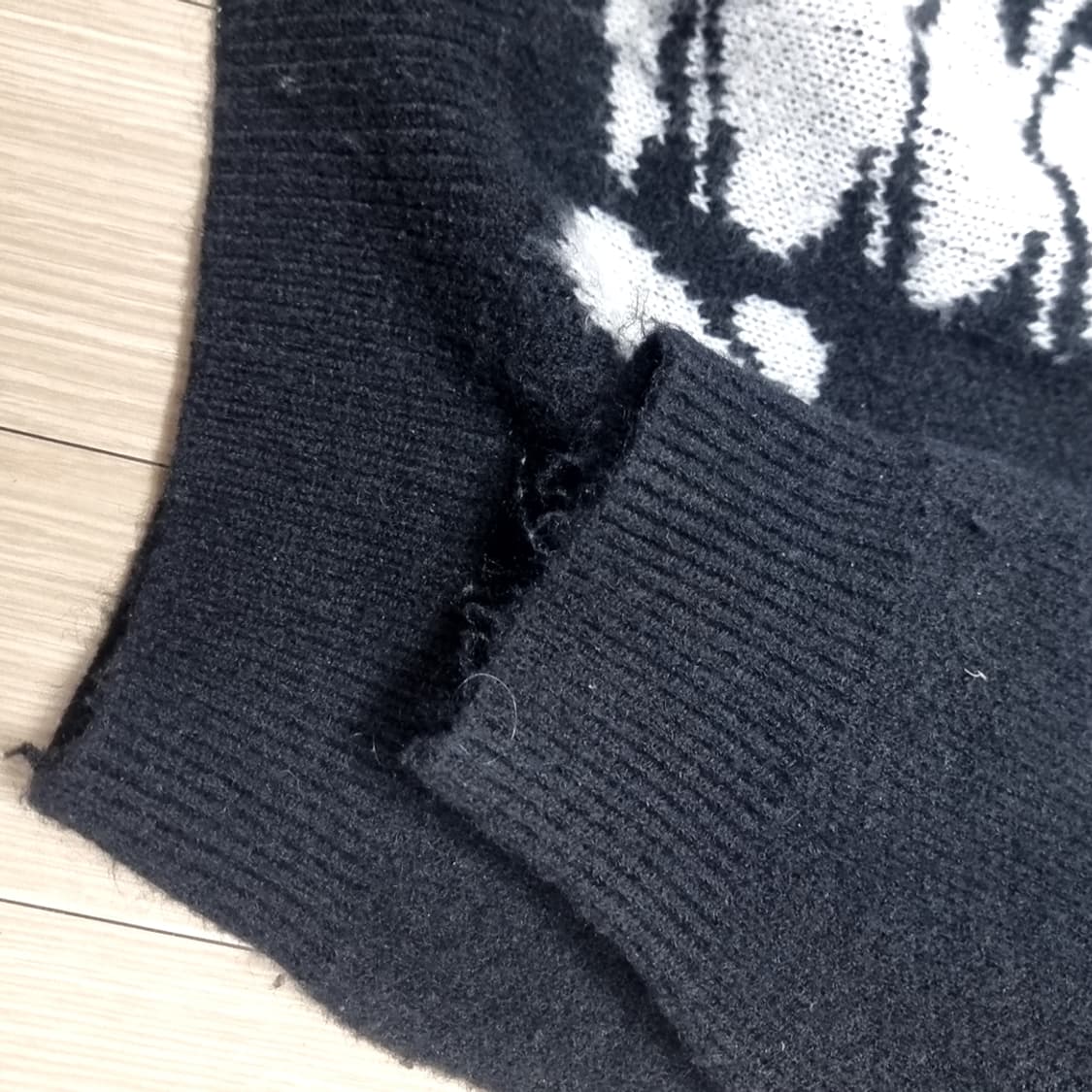 nevstudio 해골 프린팅 니트 블랙 스웨터(100) 상품이미지3