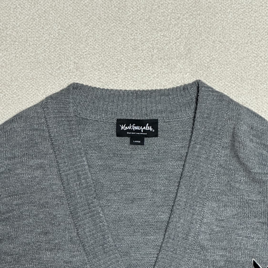 마크 곤잘레스 브이넥 가디건 상품이미지5