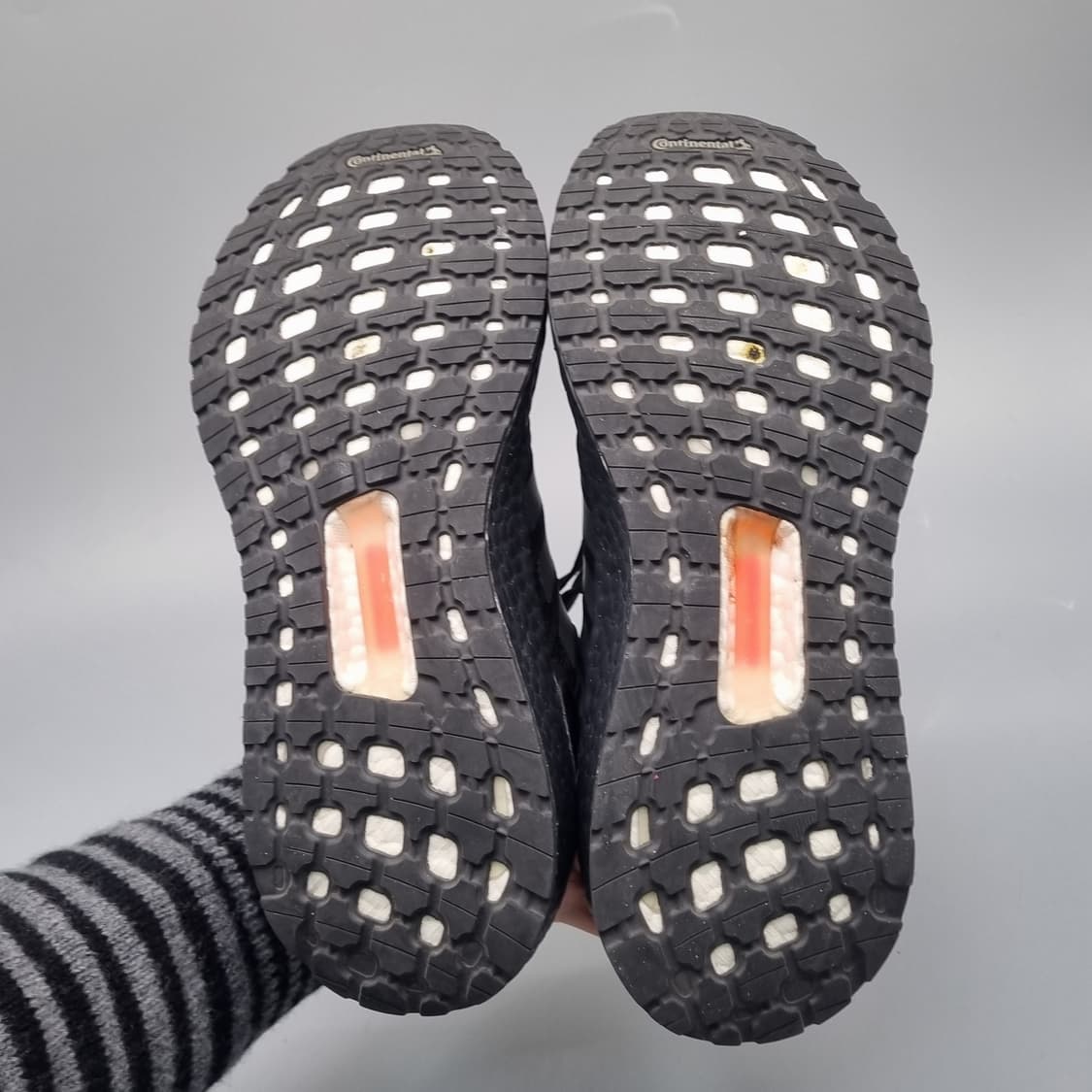 아디다스 울트라부스트 20 운동화240 상품이미지3