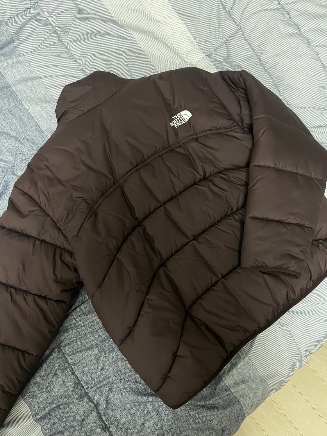 노스페이스 여성 2000 푸퍼자켓 패딩 상품이미지4