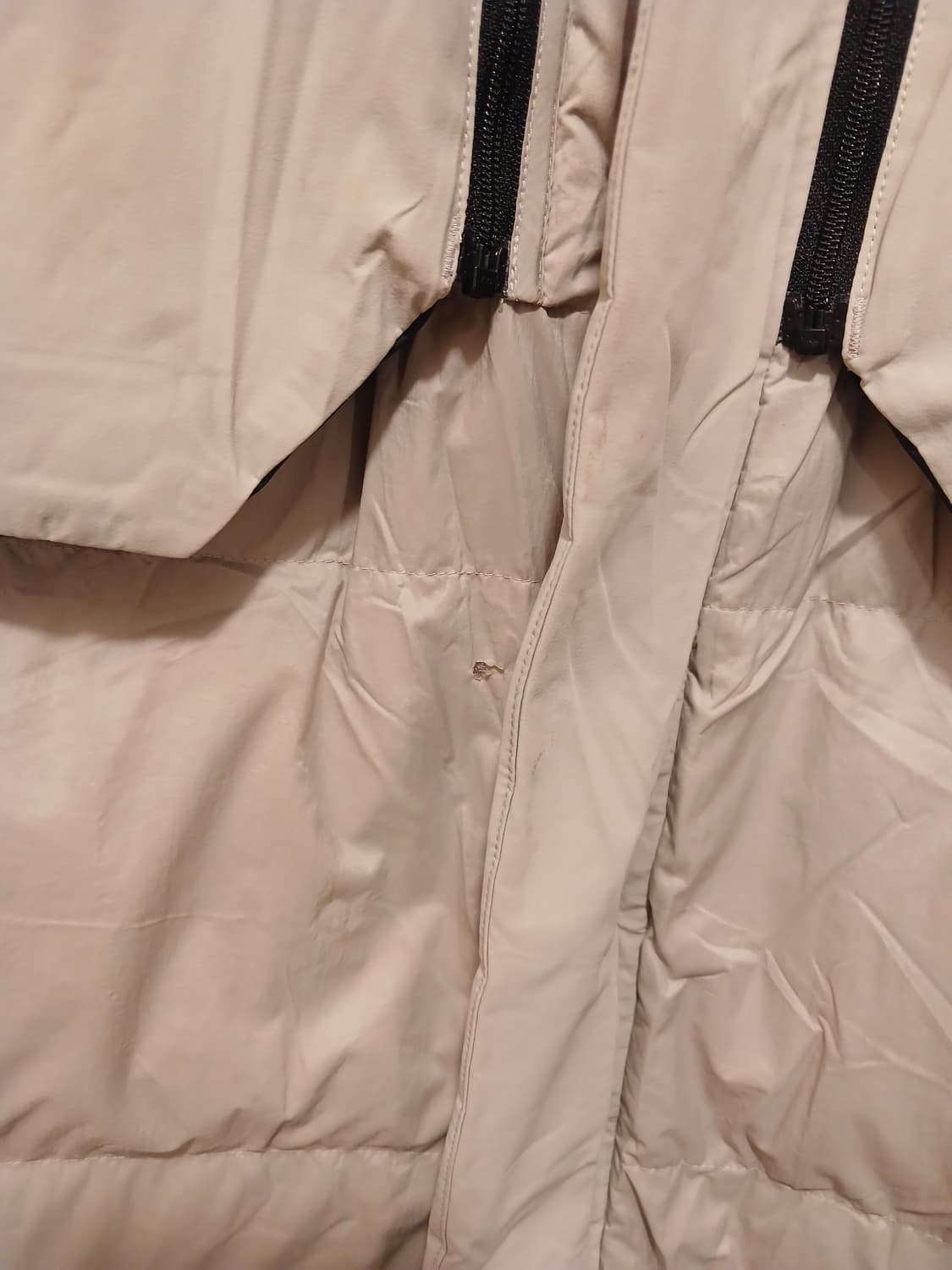 아디다스 정품 남성 롱패딩 2XL 사이즈 상품이미지9