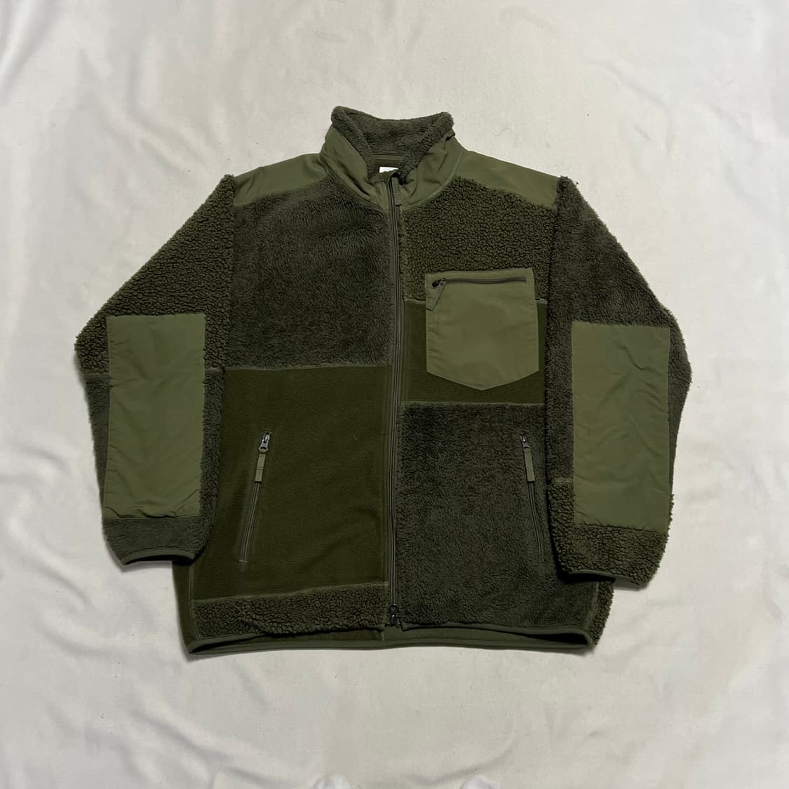 XL 유니클로 X 엔지니어드 가먼츠 카키 플리스 상품이미지2