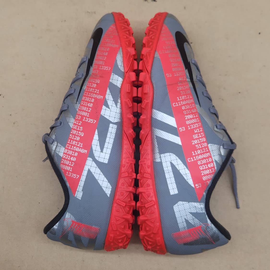 나이키 머큐리얼 베이퍼13 아카데미 TF 풋살화 235 상품이미지5