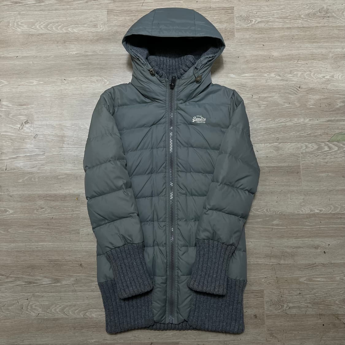 슈퍼드라이 덕다운 니트 스웨터 립 후드 패딩 점퍼 [그레이] S/90 상품이미지1