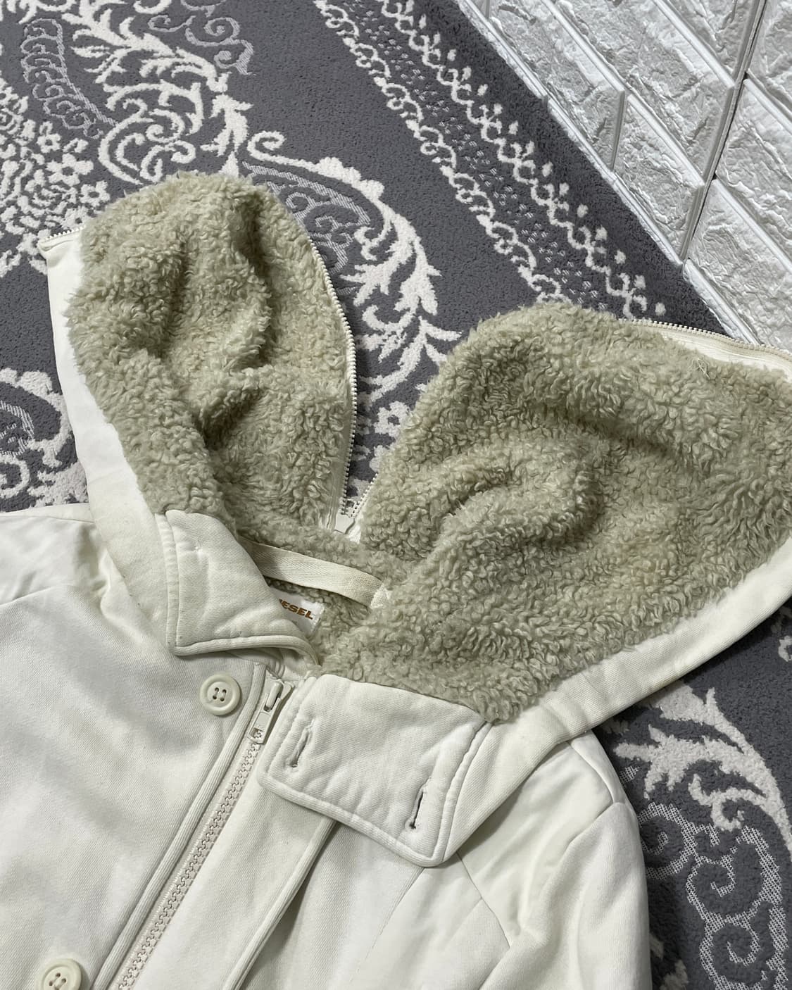 00‘s Diesel Lined Zip Fur Hoodie 상품이미지3