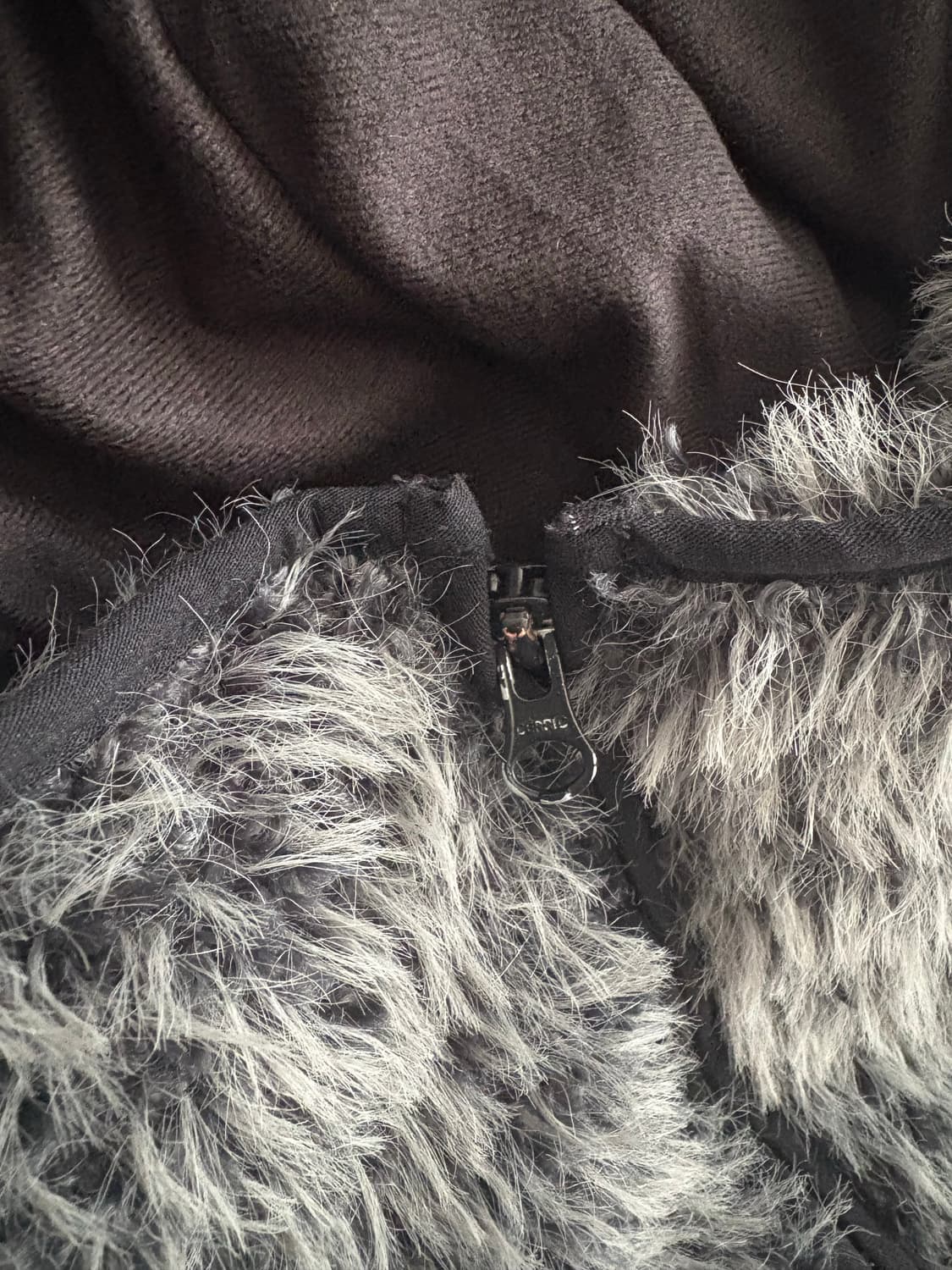 세릭 헤어리 바라클라바 집업 상품이미지2