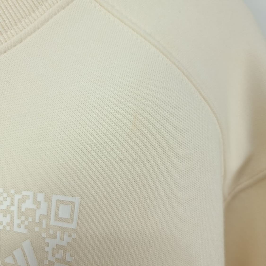 [아디다스] 루즈핏 크롭 맨투맨 아이보리 M19527 상품이미지10