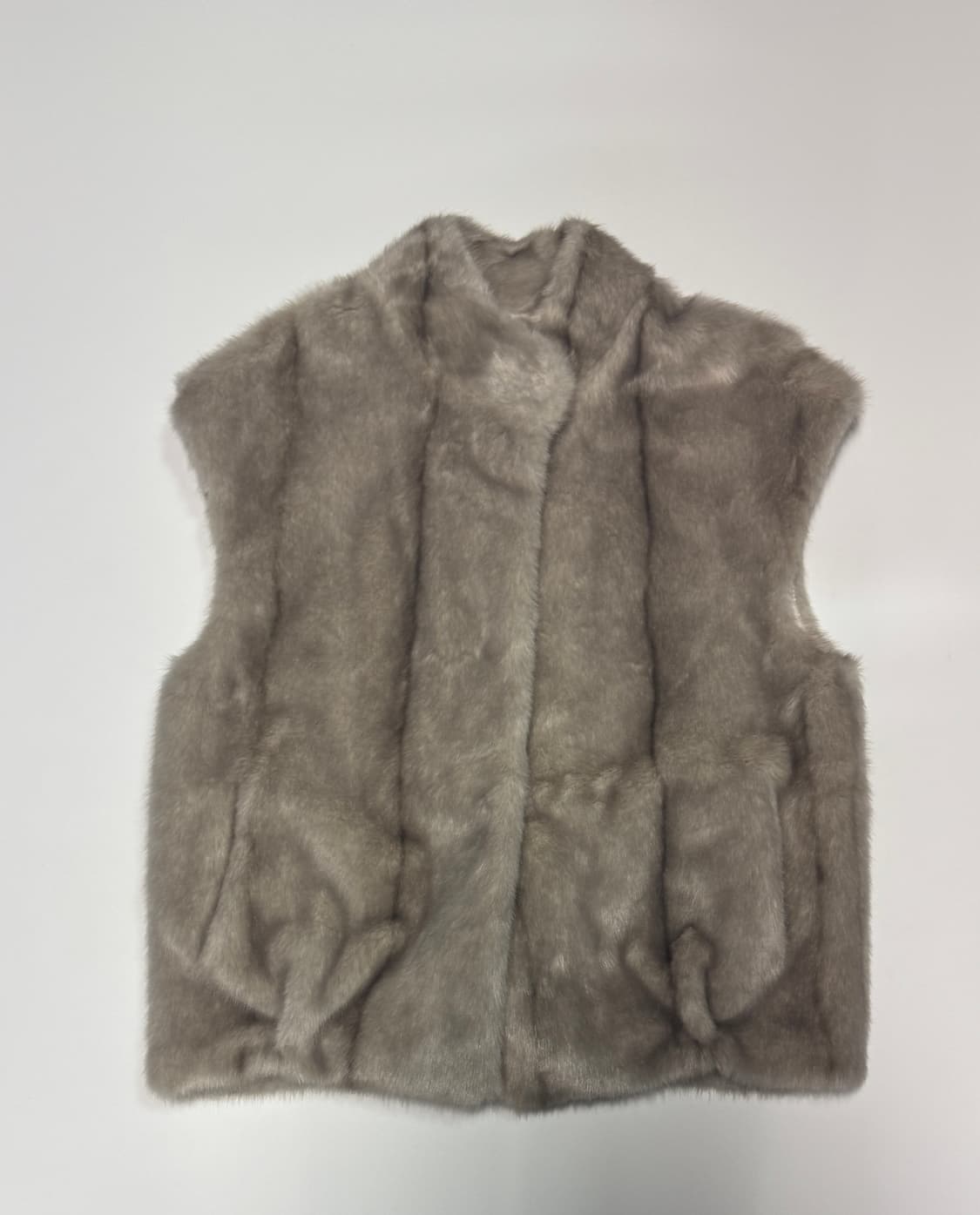 여성 마리끌레르 페이크 퍼 베스트 조끼 상품이미지1