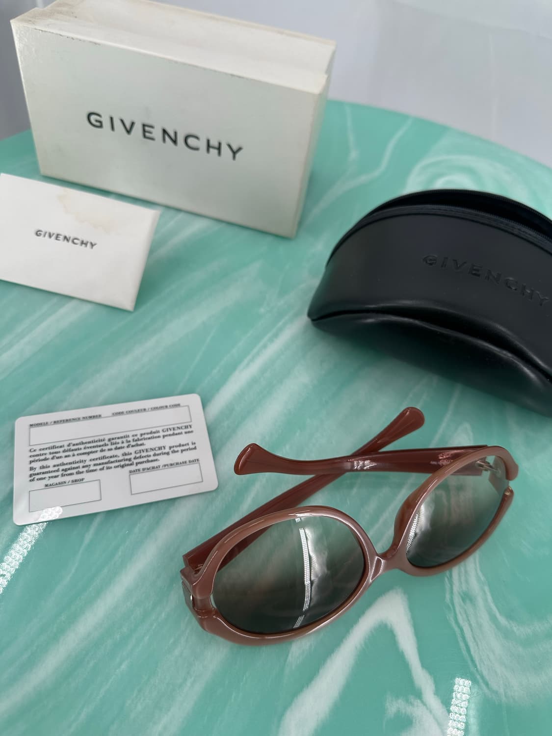 [새상품/무료배송] Made In Italy 지방시 선글라스 상품이미지10