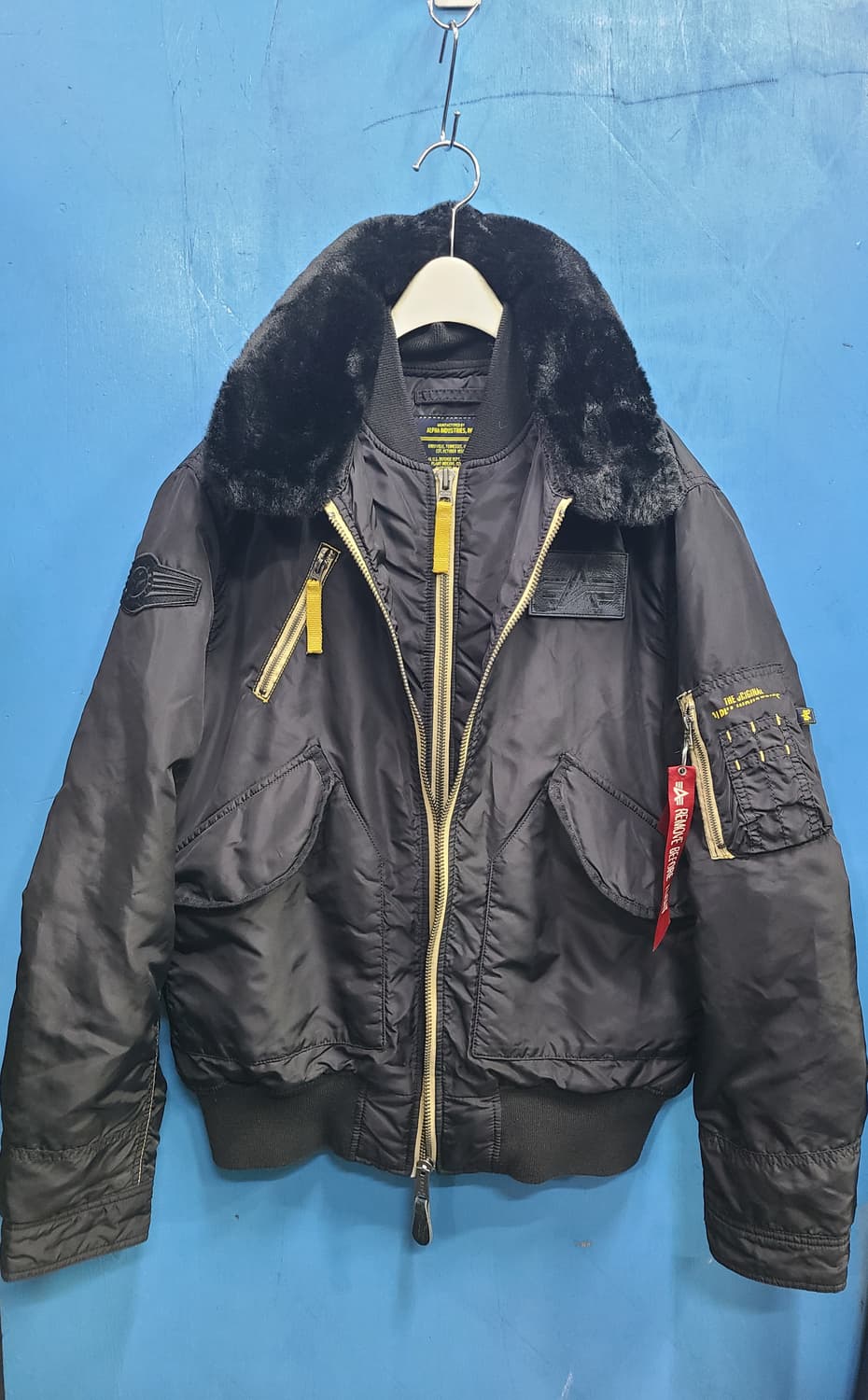 희귀 알파인더스트리 ma-1 b15  항공봄버점퍼 상품이미지1