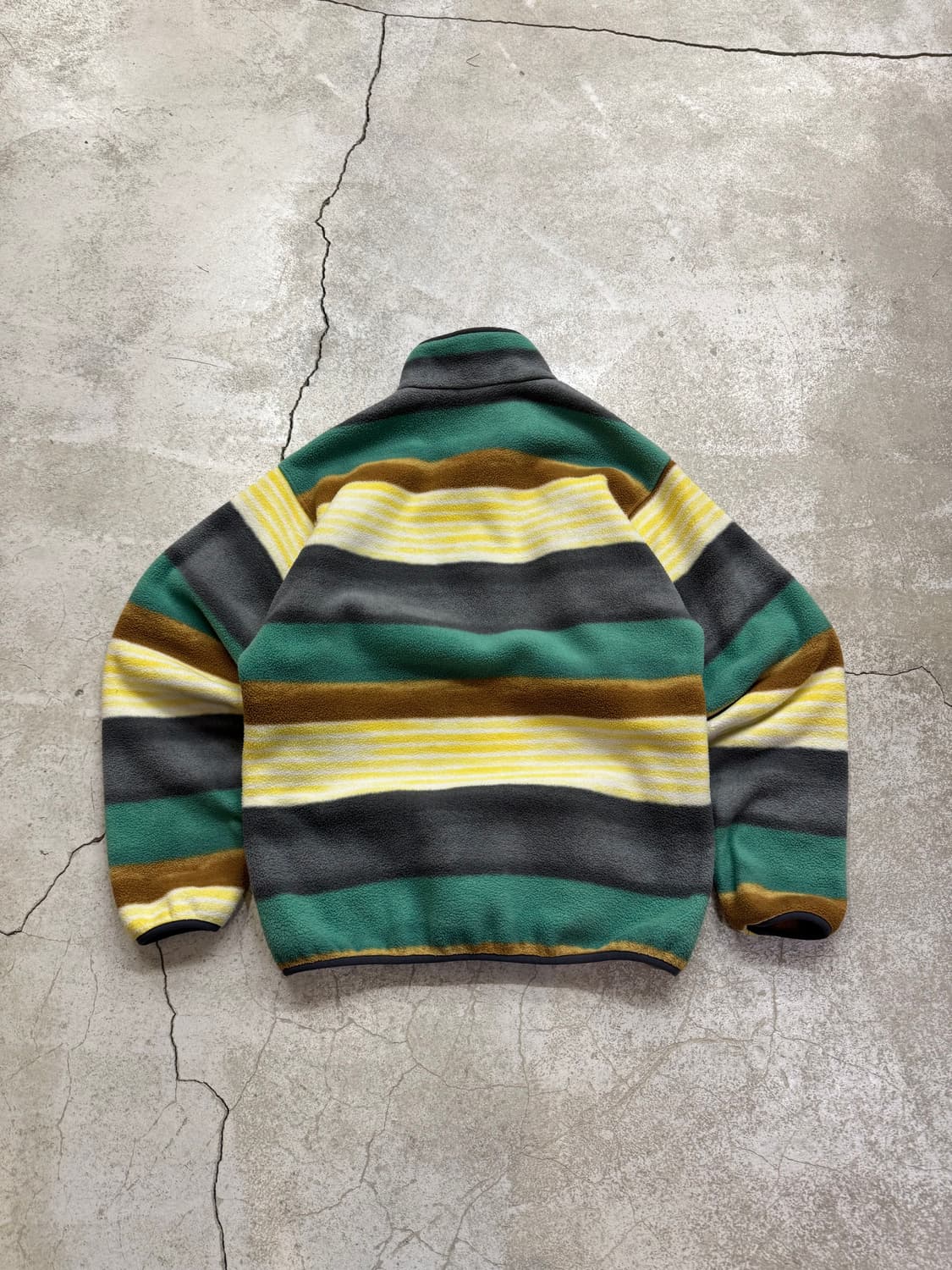 파타고니아 멀티컬러 스트라이프 신칠라 상품이미지7