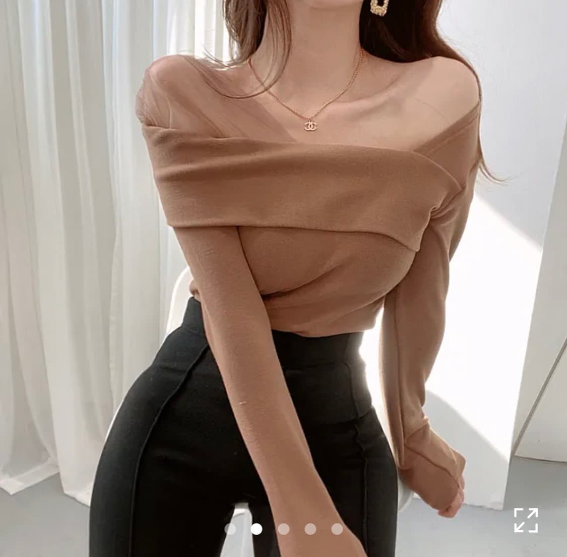 시스루 오프숄더 긴팔티 상품이미지3