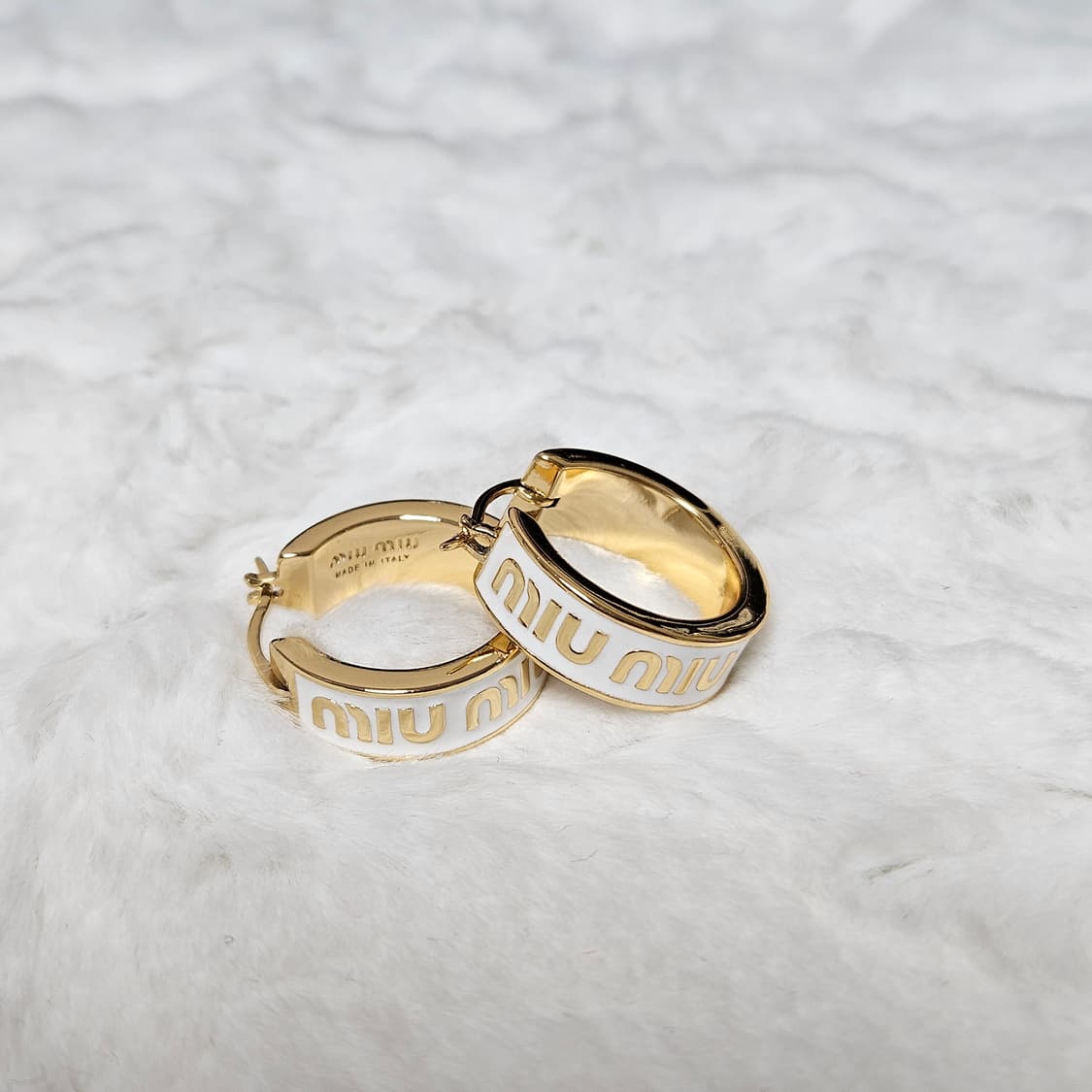 미우미우 뷰티 에나멜 링 귀걸이 상품이미지2