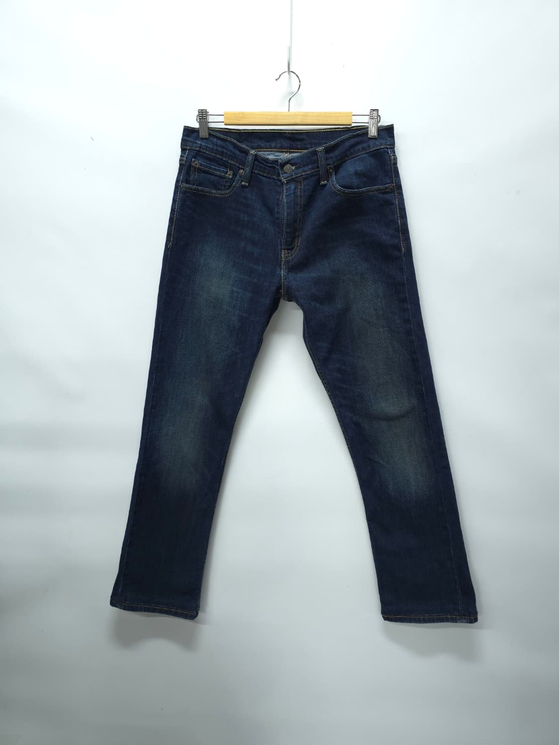 리바이스 504 남성 일자 데님 팬츠 (사이즈 32) 상품이미지1
