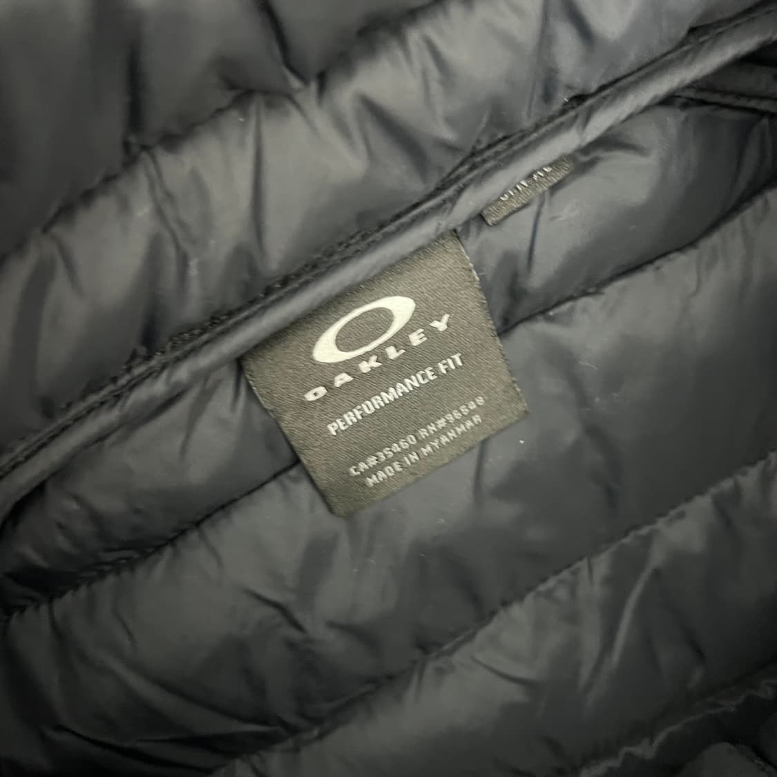 오클리 옴니 써멀 푸퍼 경량 패딩 자켓 상품이미지4