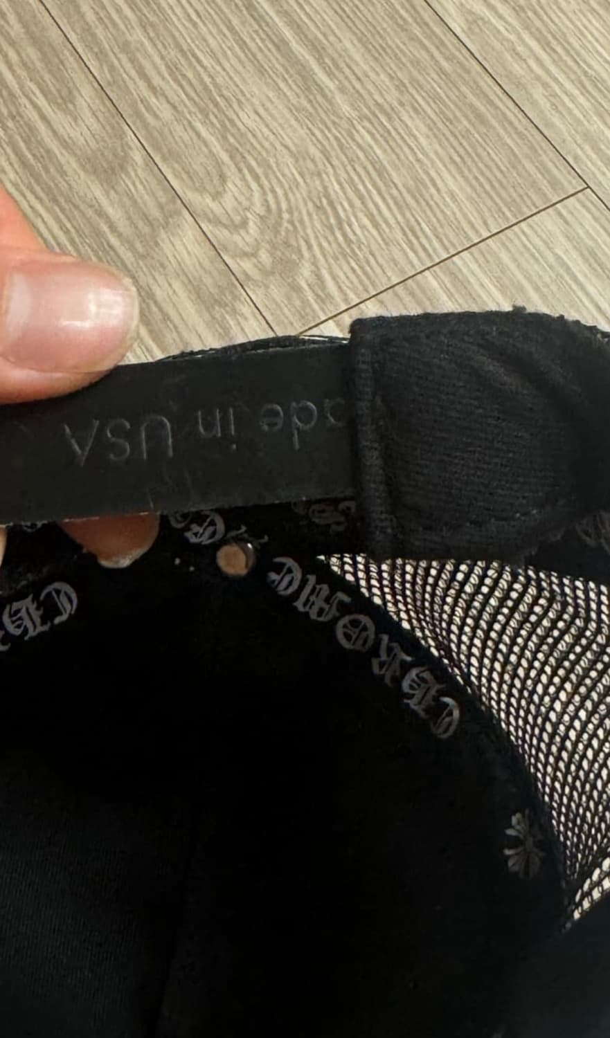 크롬하츠vip 한정판 bs엠블럼 자수 로고 트러커 캡 상품이미지5