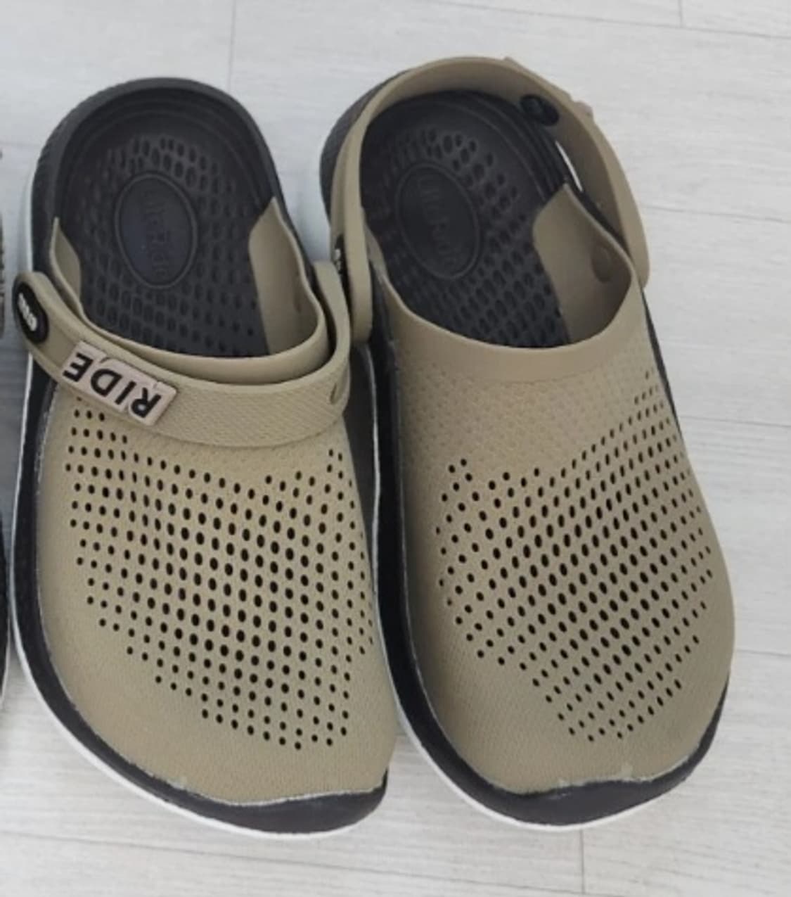 크록스 라이트라이드 클로그 샌들 240 (M5 W7) 상품이미지1