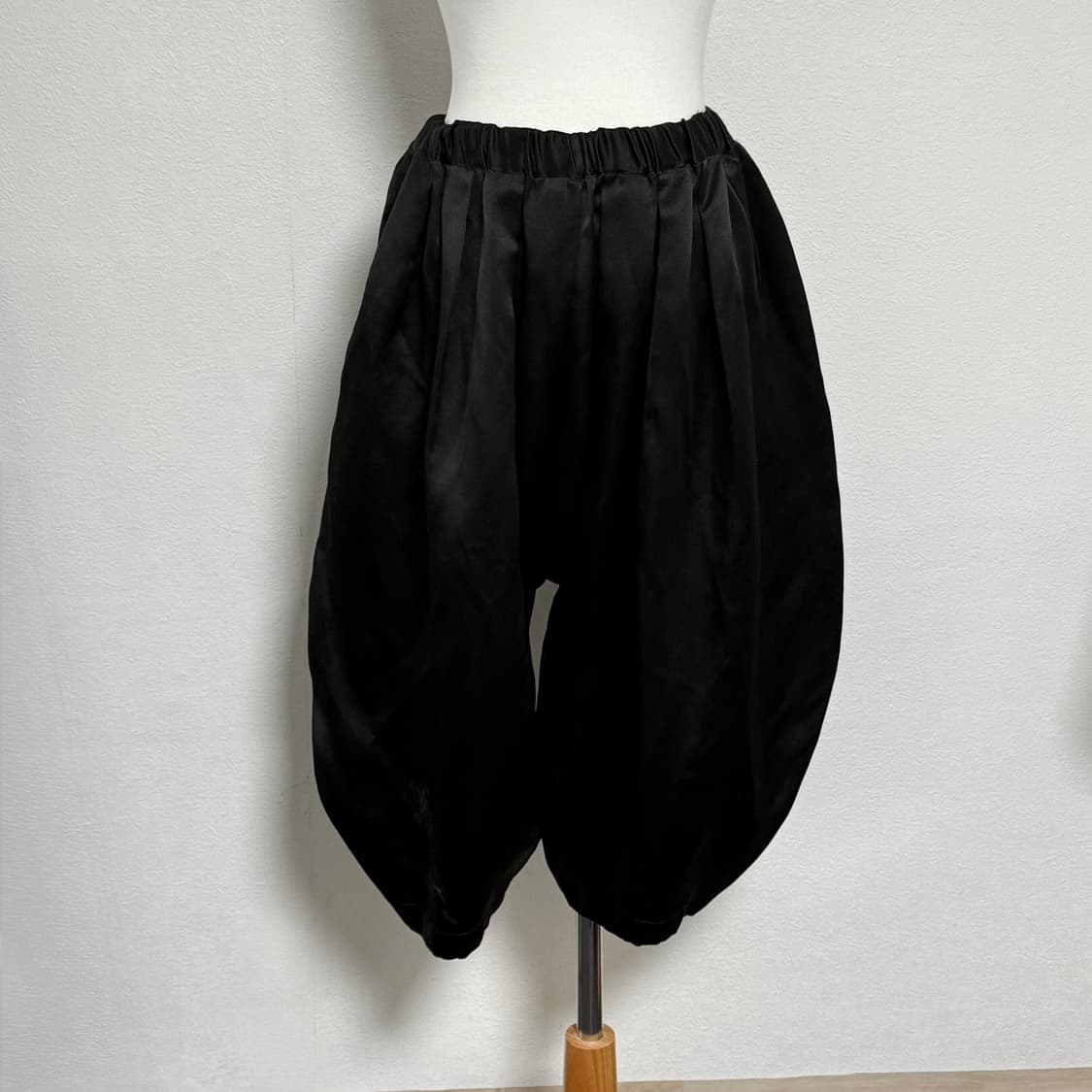 20aw 꼼데가르송 꼼데가르송 실크 벌룬 팬츠 xs 상품이미지1