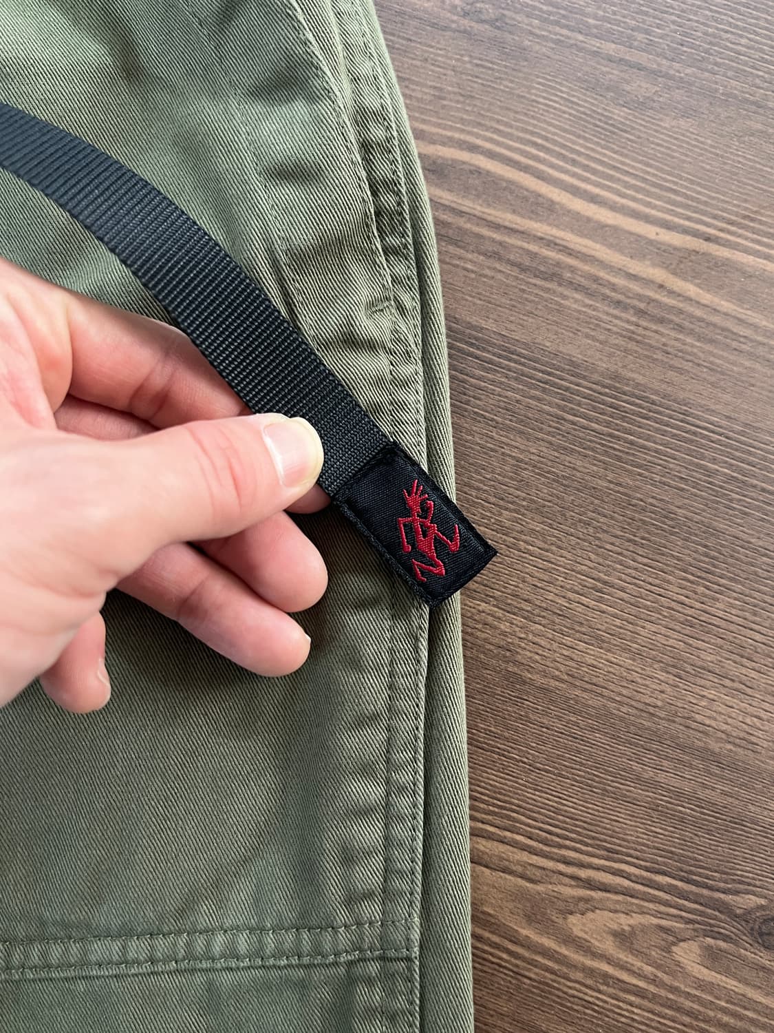 Gramicci 그라미치 루즈 테이퍼드 카키 팬츠 상품이미지6