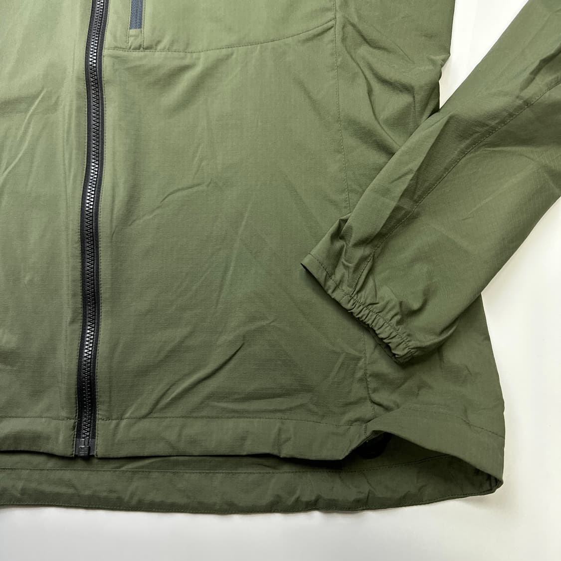 ARC'TERYX 아크테릭스 빔즈보이 스쿼미시 후디 자켓 상품이미지7