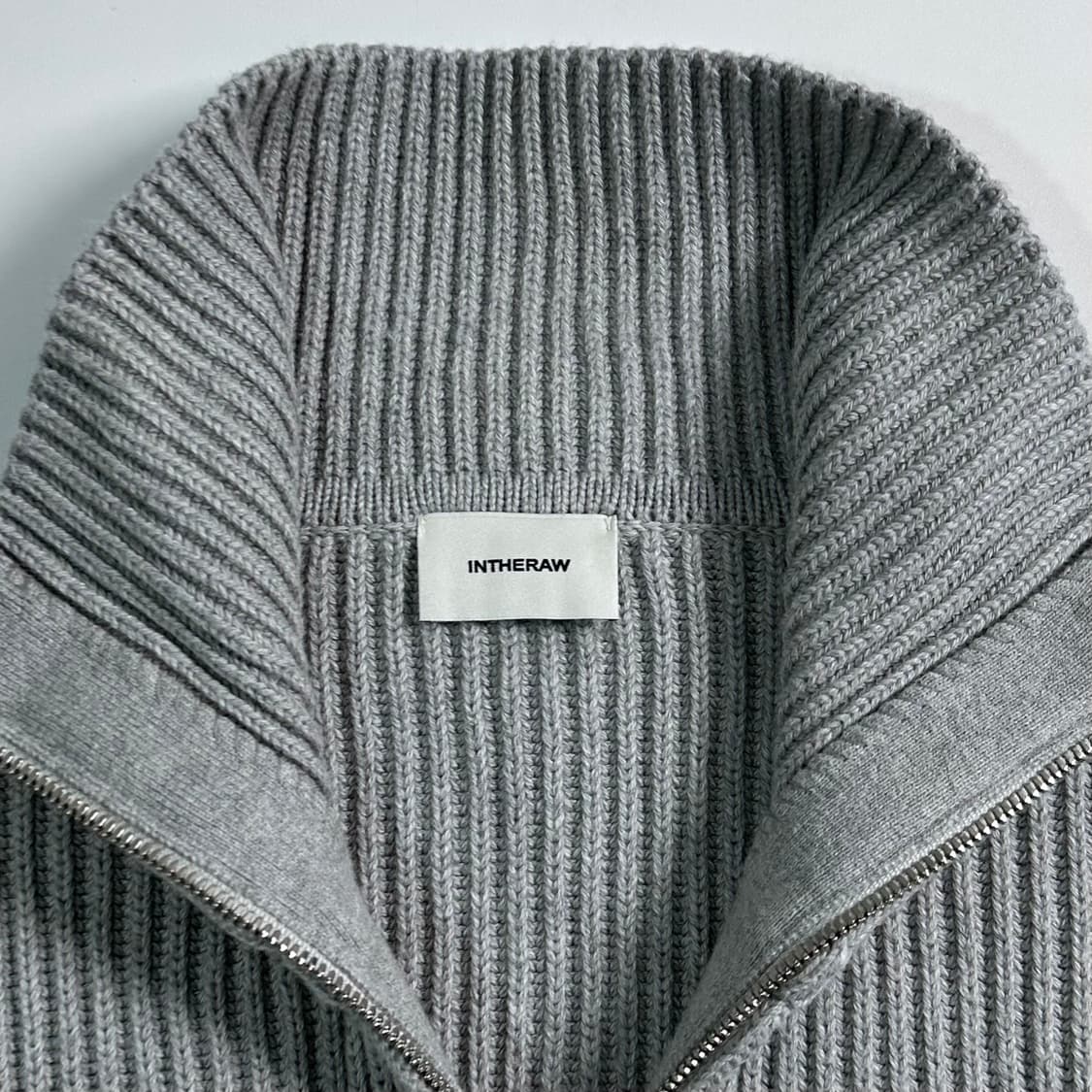 인더로우 니트 풀집업  상품이미지5