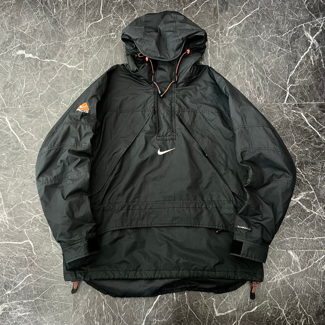 나이키 ACG 블랙 멀티스우시 하이넥 테크 아노락 자켓 상품이미지3