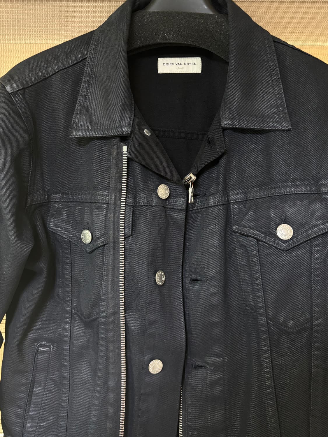 [S] 드리스 반 노튼 14aw 왁스 코팅 데님 자켓 블랙 상품이미지2