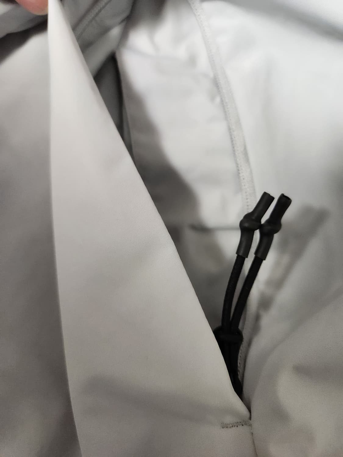 다이나핏 MIGHT (마이트) 바람막이 자켓 사이즈110 YUP22121 상품이미지5