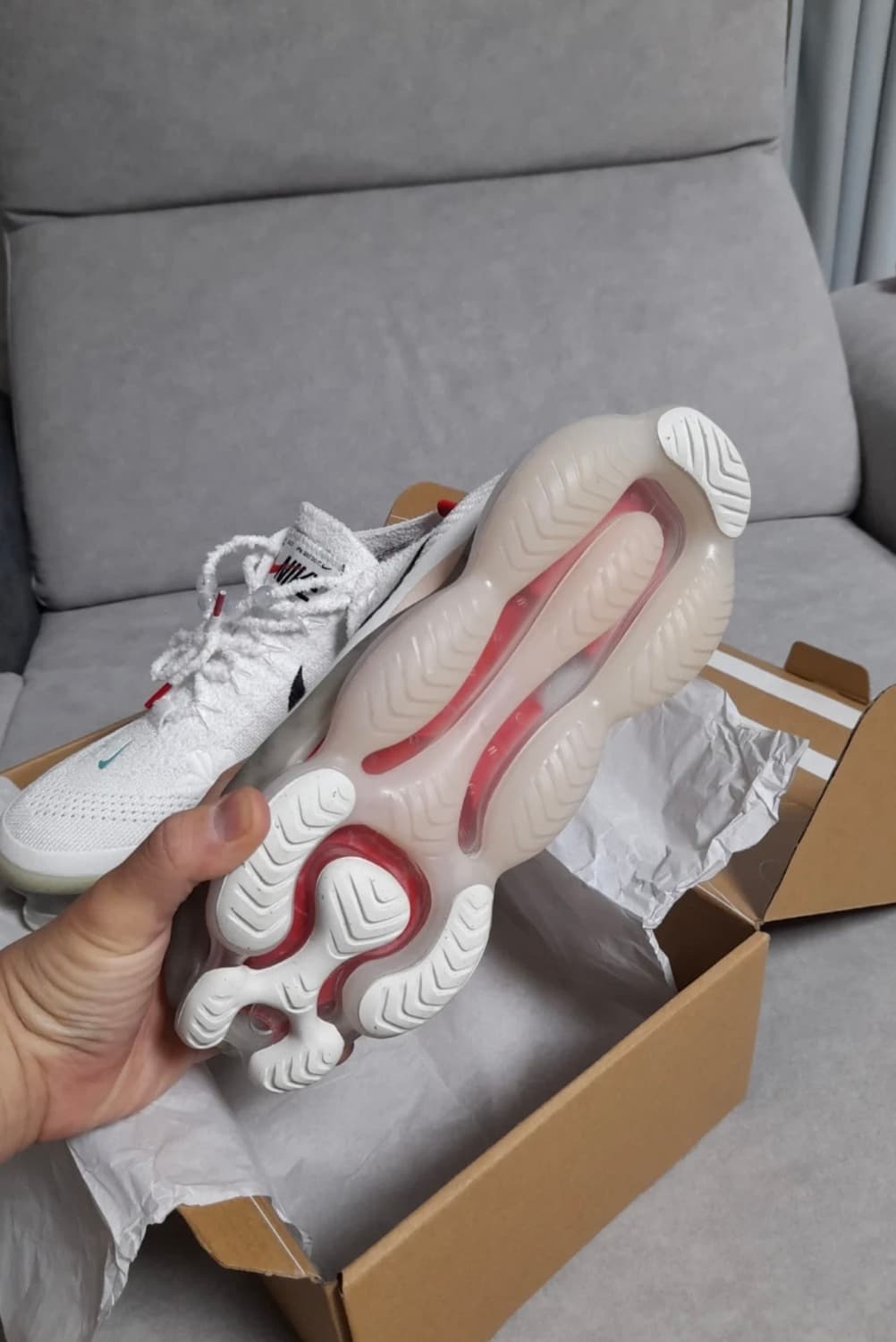 나이키 에어맥스 스콜피온 플라이니트 서밋 화이트 상품이미지4