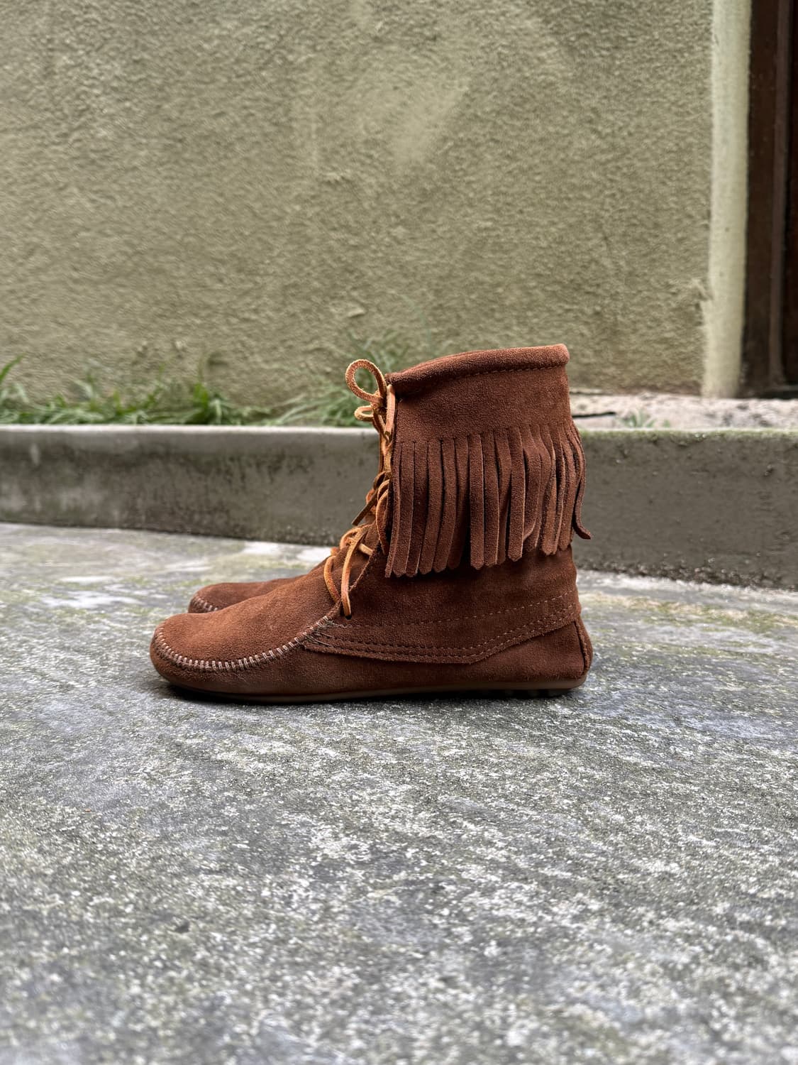 미네통카 프린지 모카신 부츠 상품이미지2