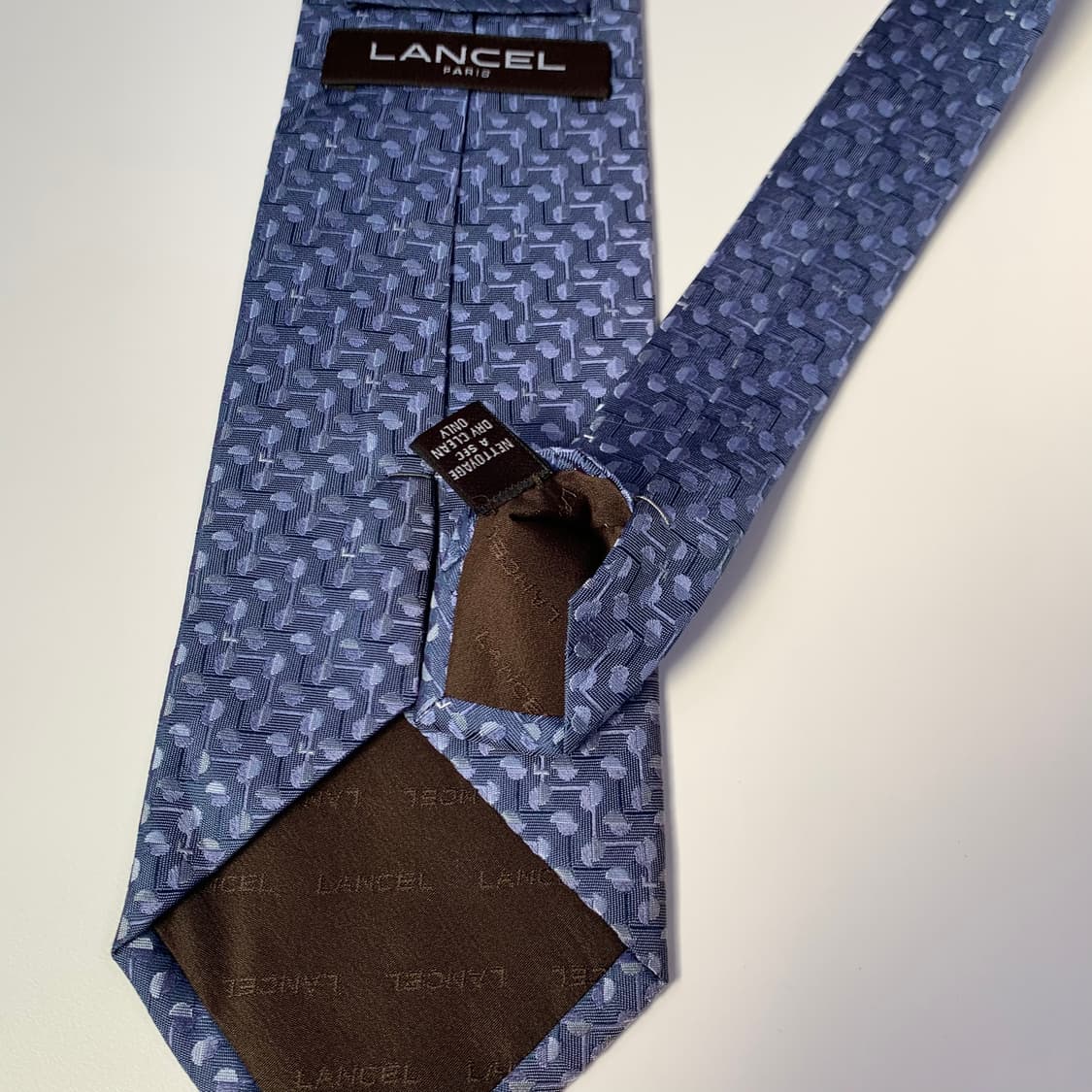 란셀(LANCEL) 프랑스 100실크 명품넥타이 네이비컬러 A+등급 상품이미지7