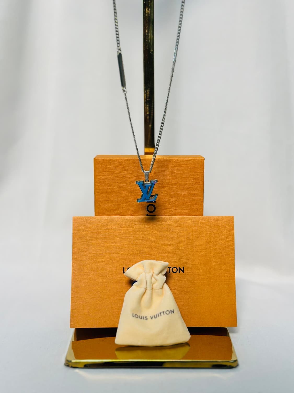루이비통 모노그램 목걸이 멀티컬러 상품이미지2