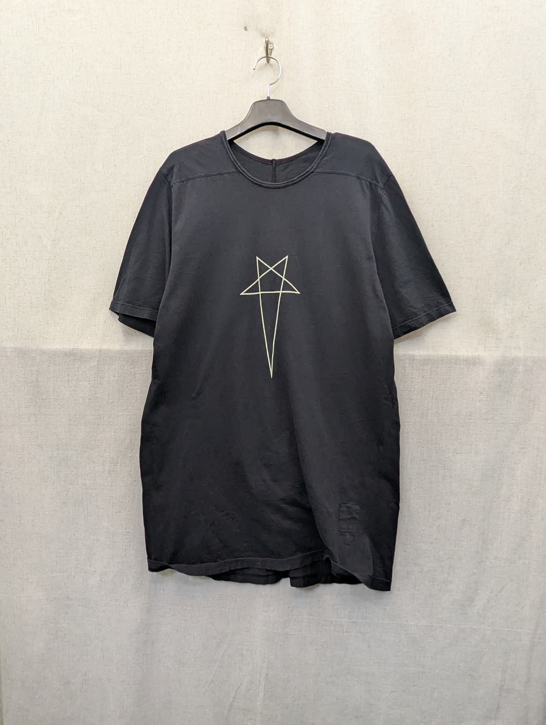 릭오웬스 블랙 오망성 프린팅 반팔 티셔츠 상품이미지1