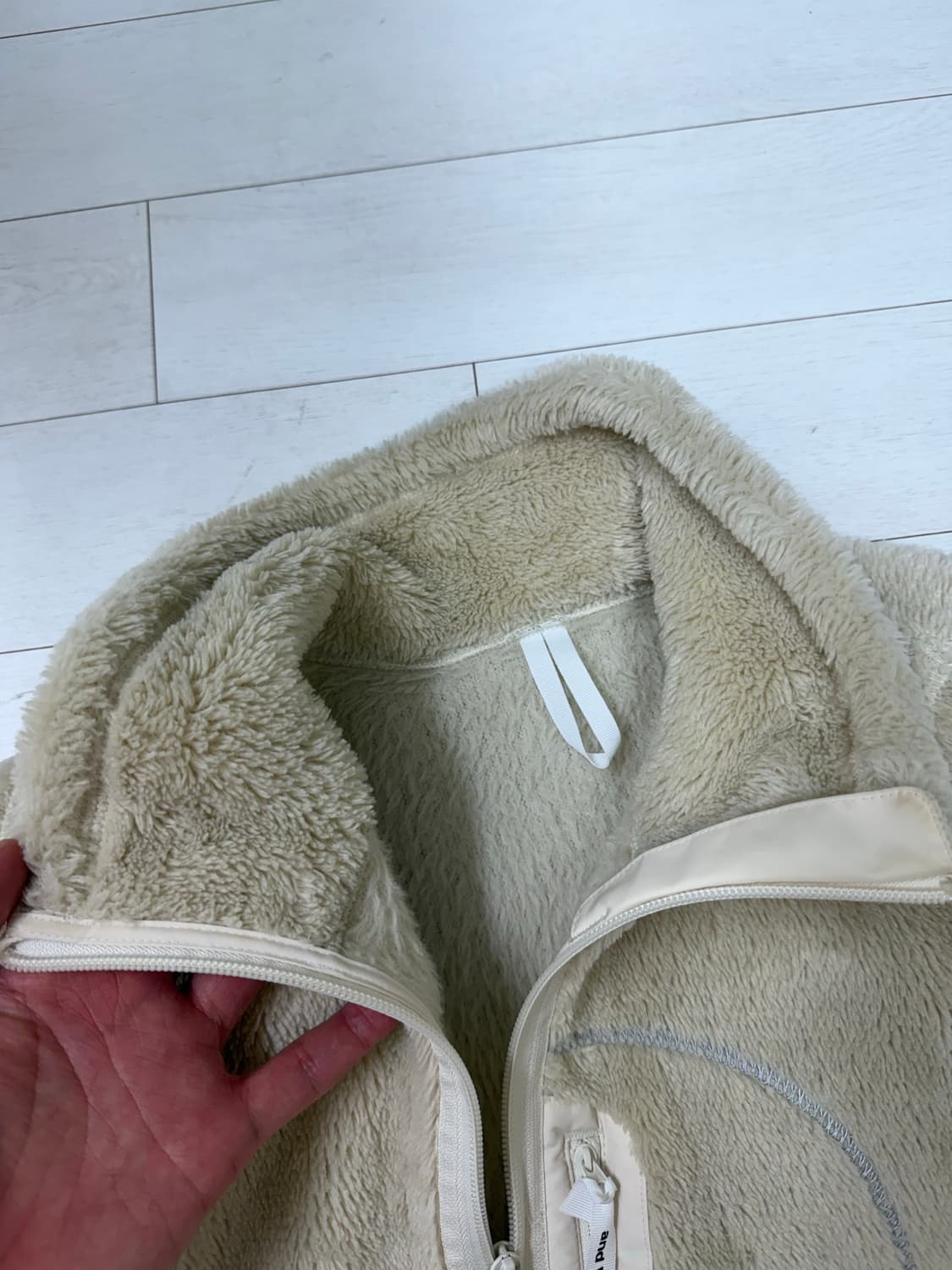 앤드원더 하이로프트 L 사이즈  상태 9.8/10  사진찍고 절대 안입습 상품이미지5