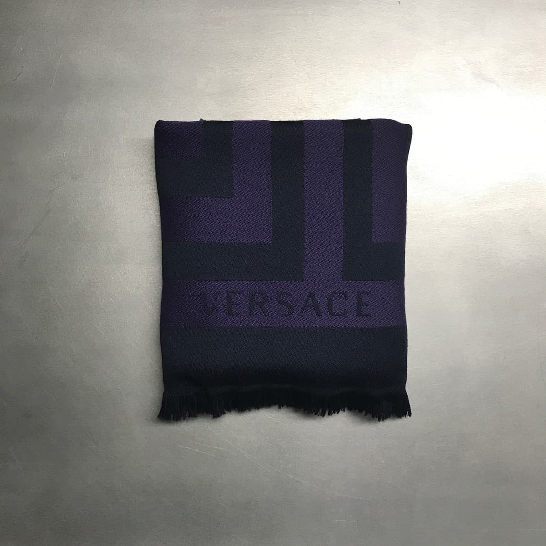 베르사체 메두사 머플러 퍼플 상품이미지2