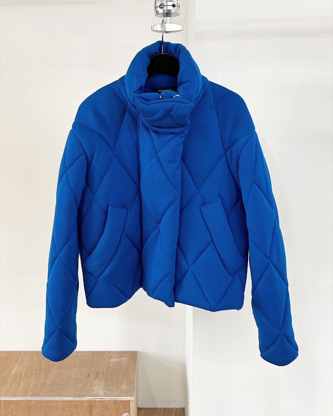 CEDRIC CHARLIER 세드릭 샬리에 점퍼 상품이미지1