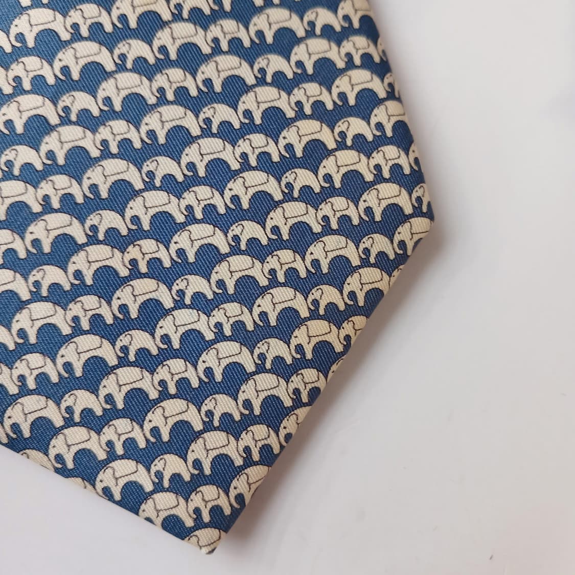 짐 톰슨 실크 블루 코끼리 패턴 넥타이 9.4cm A등급 A19750 상품이미지6