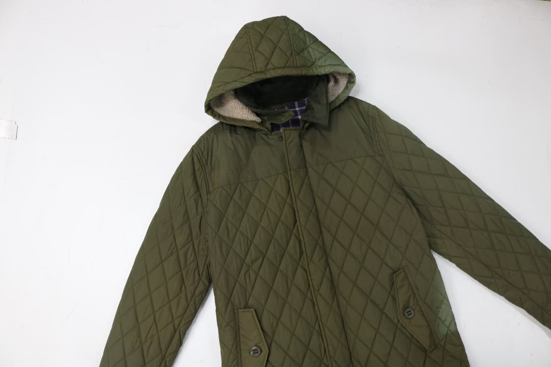 베네통 페이딩 빈티지 퀼팅 양털 후드 자켓 상품이미지3