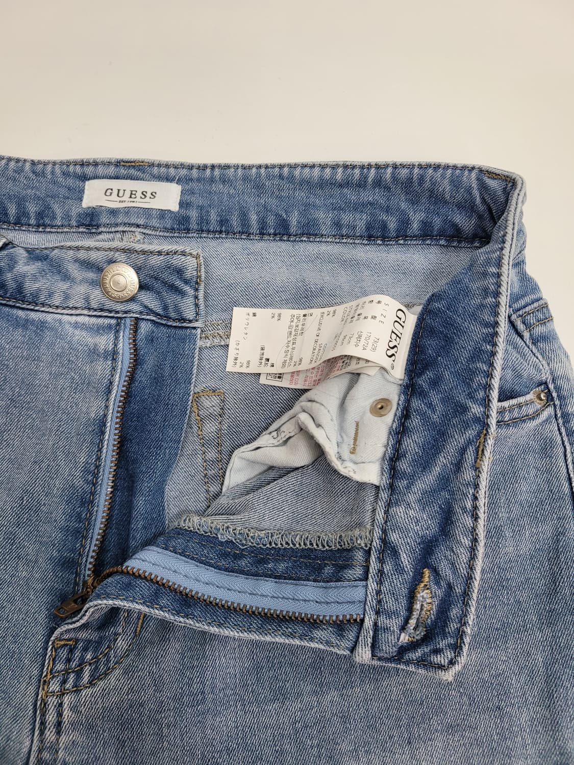 GUESS 24SS 와이드 데님 청바지 / 여 73 (29) 연청 스판 상품이미지6