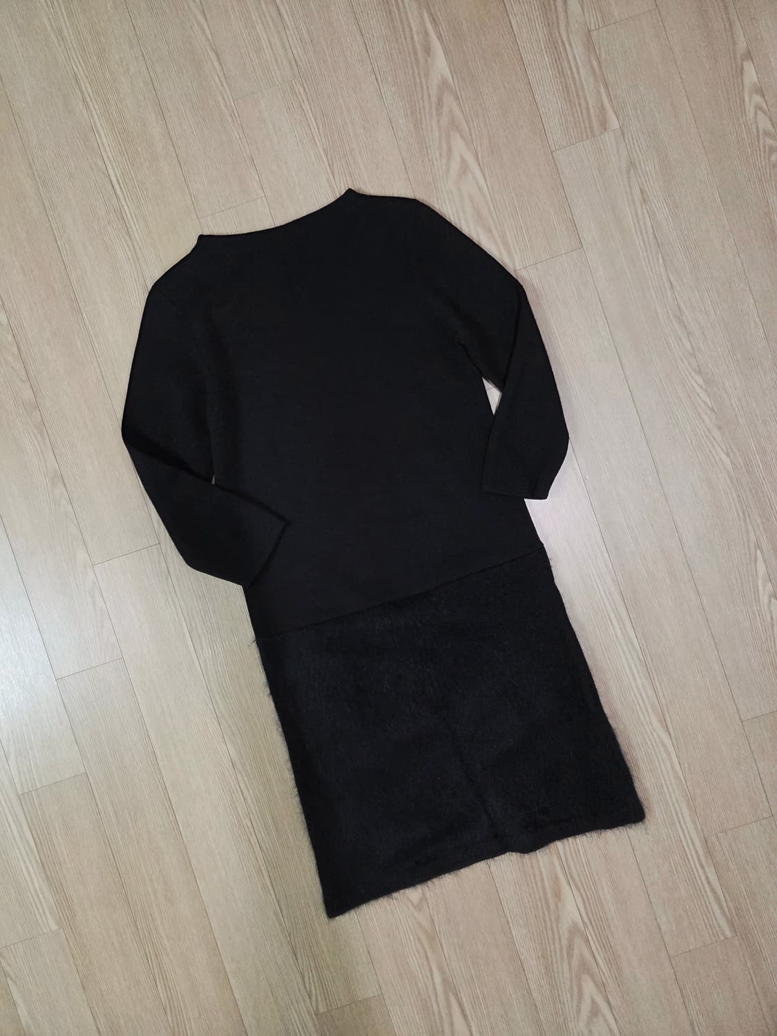 유나이티드 애로우즈 도쿄 블랙 퍼 라운드 원피스 상품이미지5