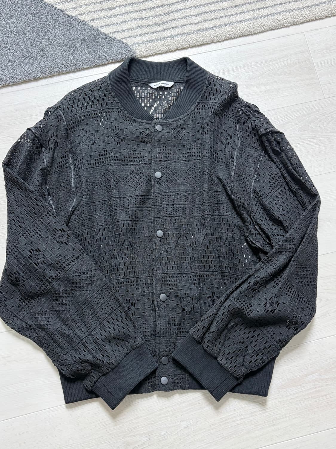 맘더워드로프 크로쉐 바시티 자켓 상품이미지2