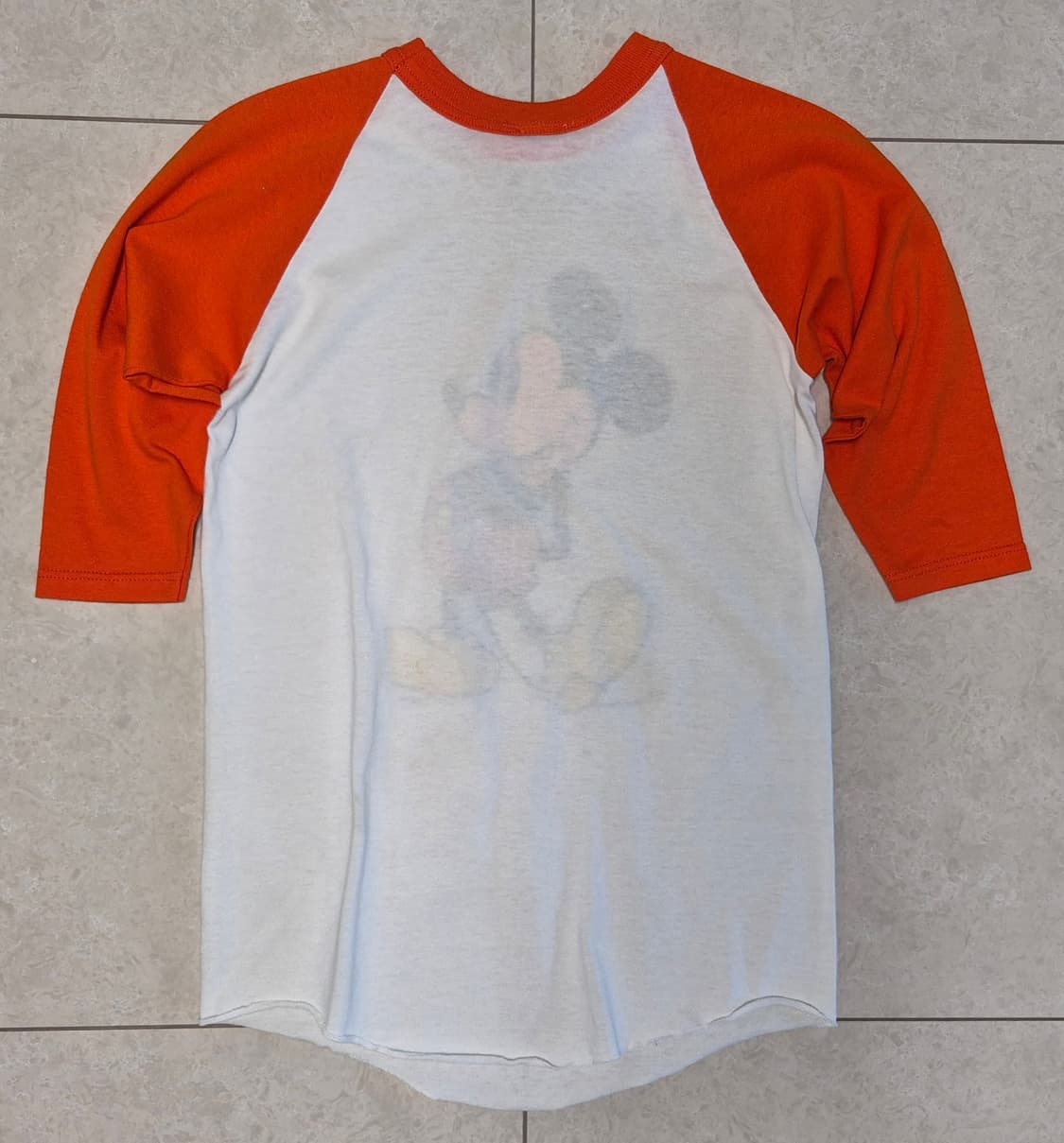 80s VINTAGE MICKEY MOUSE
BASEBALL TEE 상품이미지3