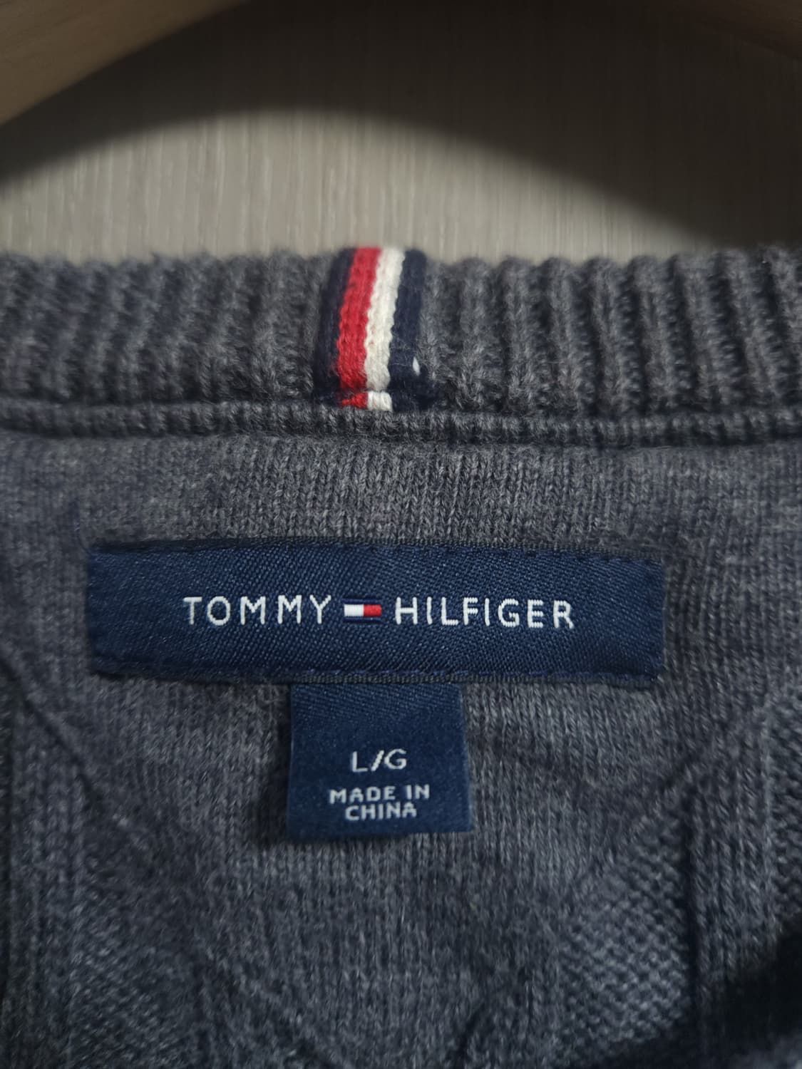 타미힐피거 꽈베기니트, L 상품이미지3