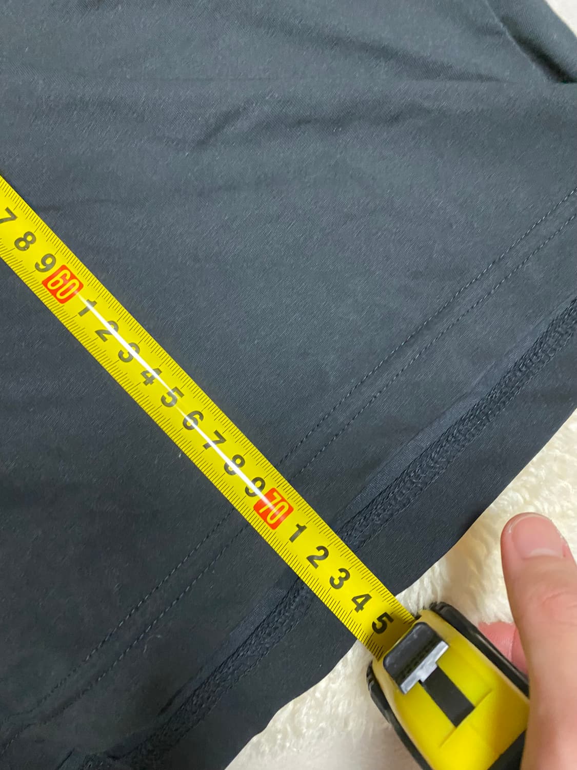 무신사 스탠다드 무탠다드 반팔 검은색 흰색 2개 7000원 레이어드용 추 상품이미지3