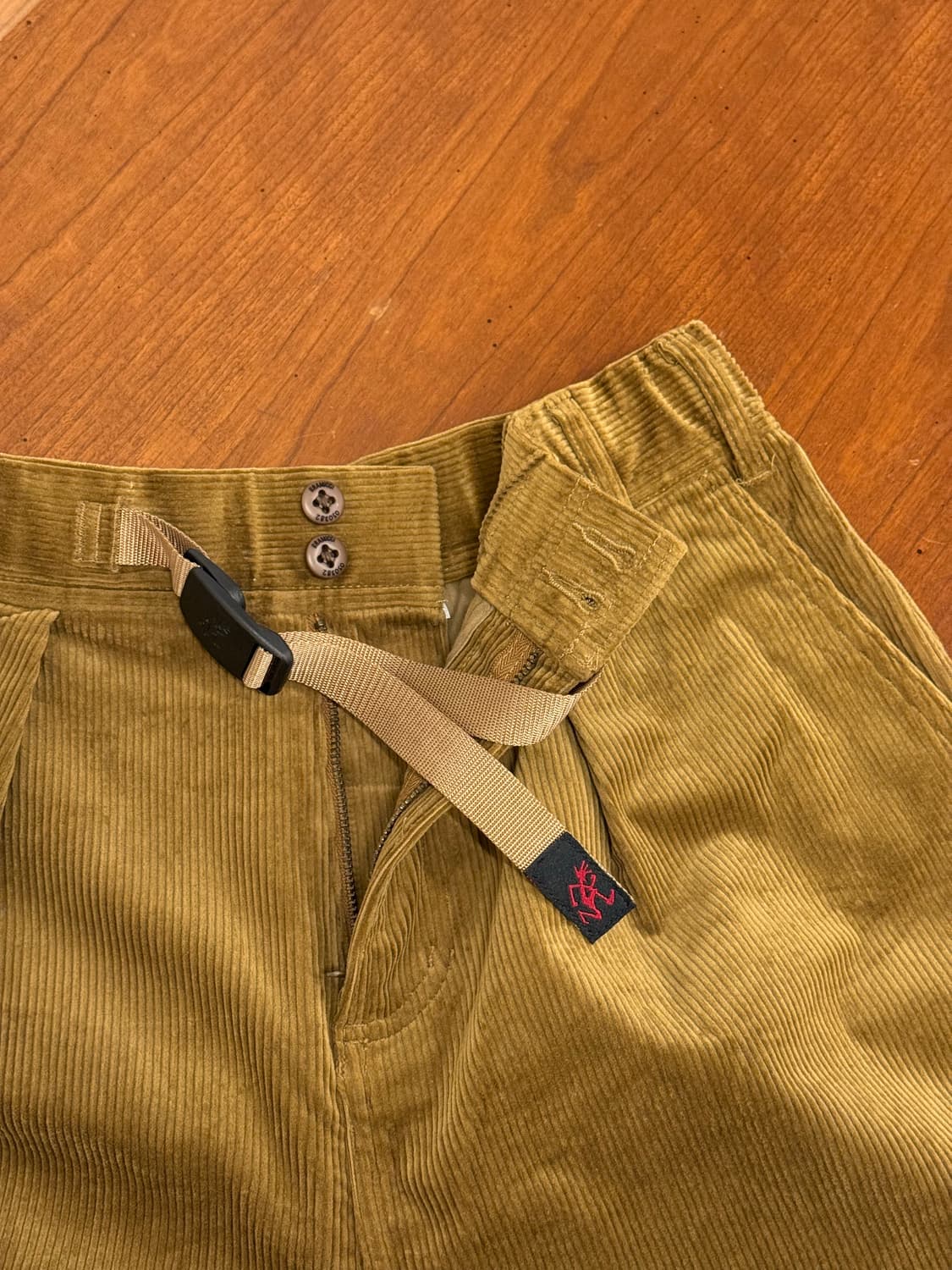 27) GRAMICCI Brown Corduroy Pants 상품이미지7