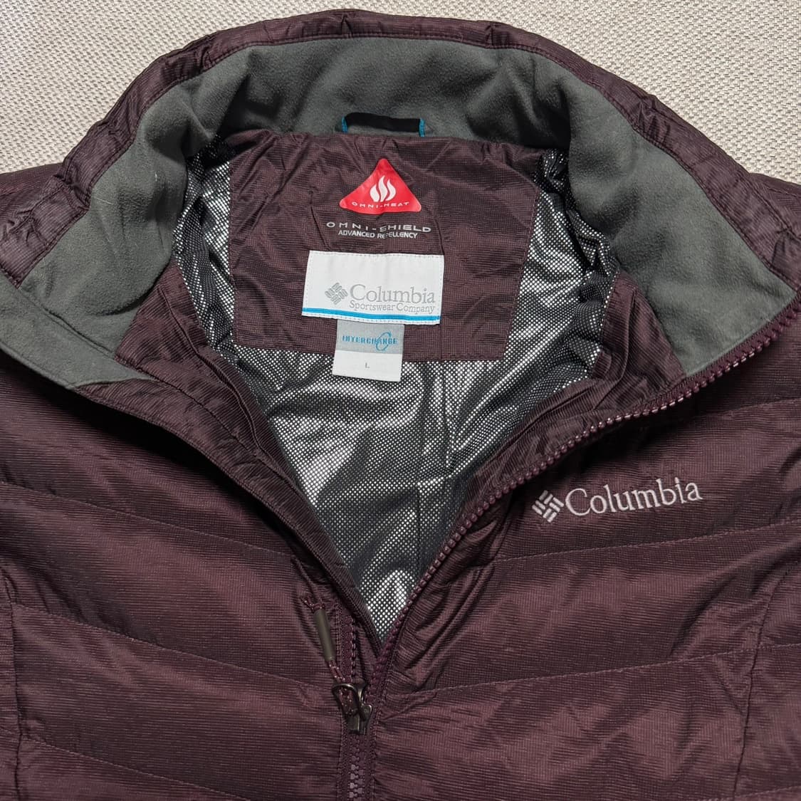 컬럼비아 옴니히트 경량 패딩 상품이미지3