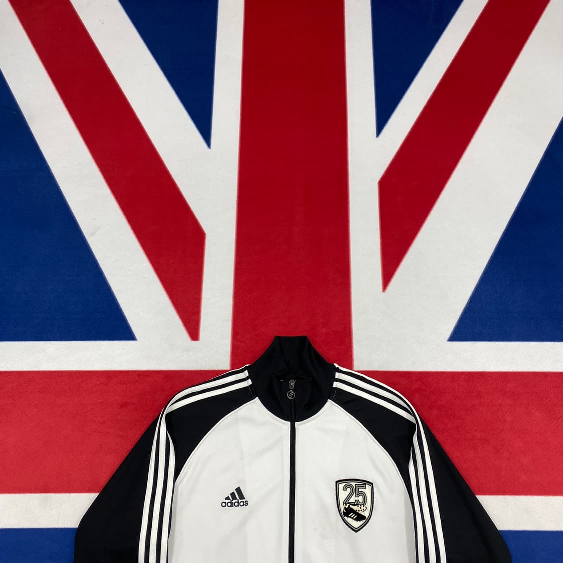 아디다스 흰검 25주년 축구져지 M 상품이미지2