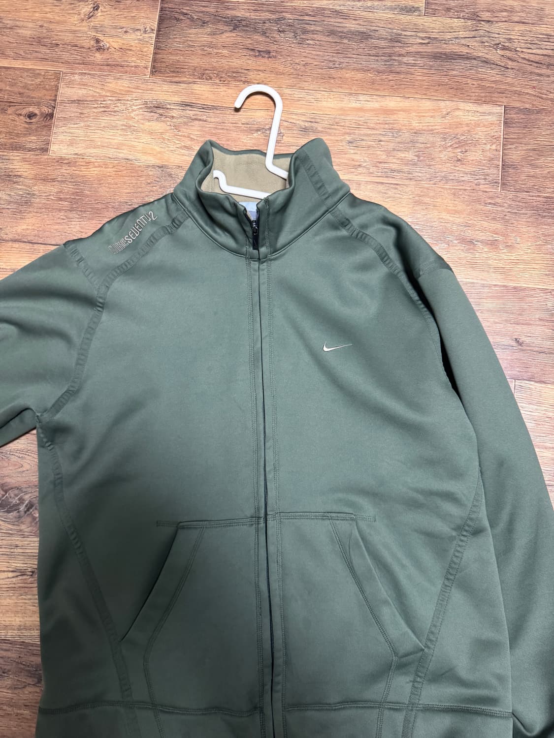 나이키 트랙탑 팝니다! 상품이미지1