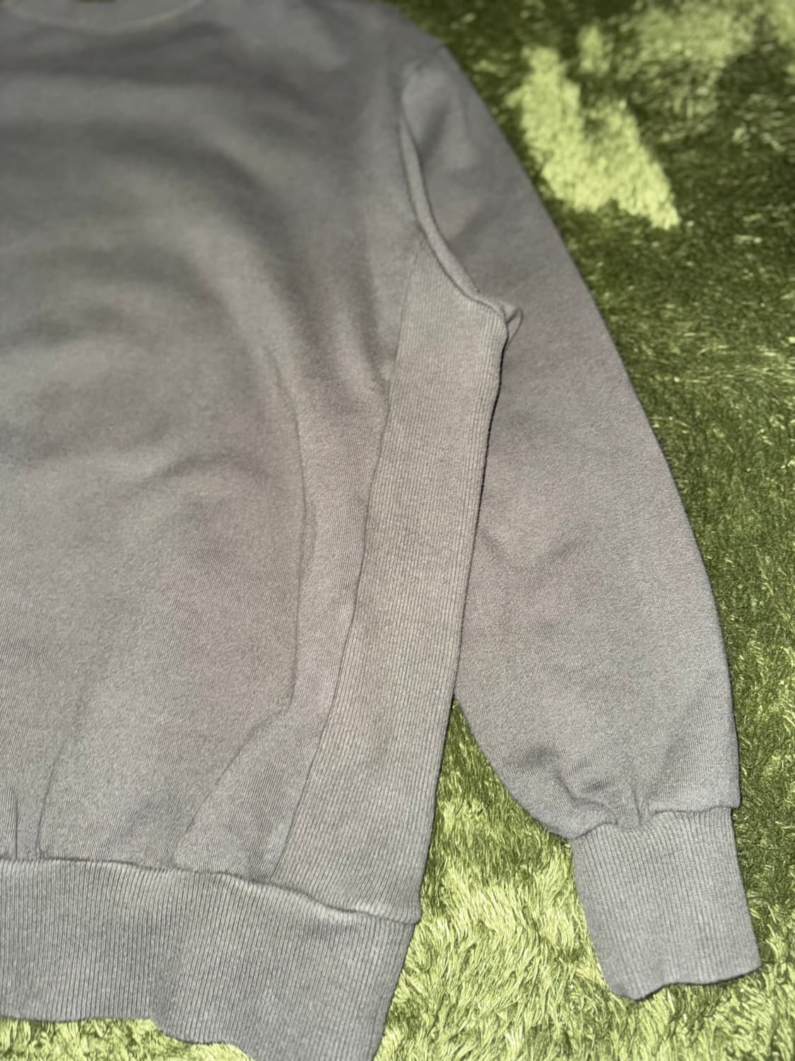 [3] UNDERCOVER 언더커버 패널 디테일 스웻셔츠 올리브 상품이미지9